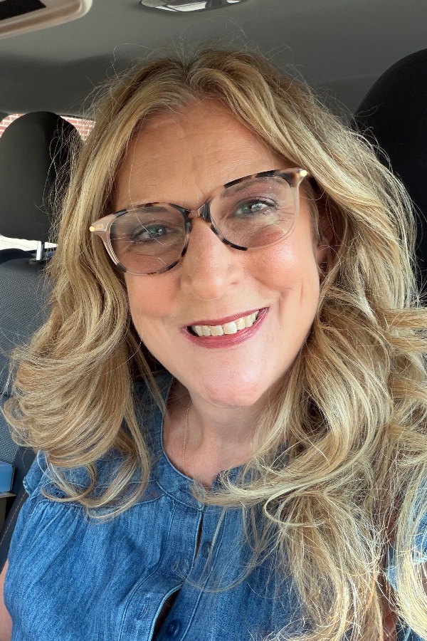 Cruise Brothers Travel Agent Kathleen Ware